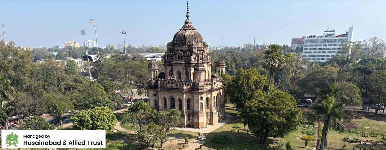 Saadat Ali Khan Mausoleum